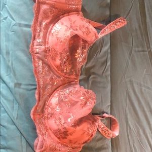 Like new Victoria’s Secret bra